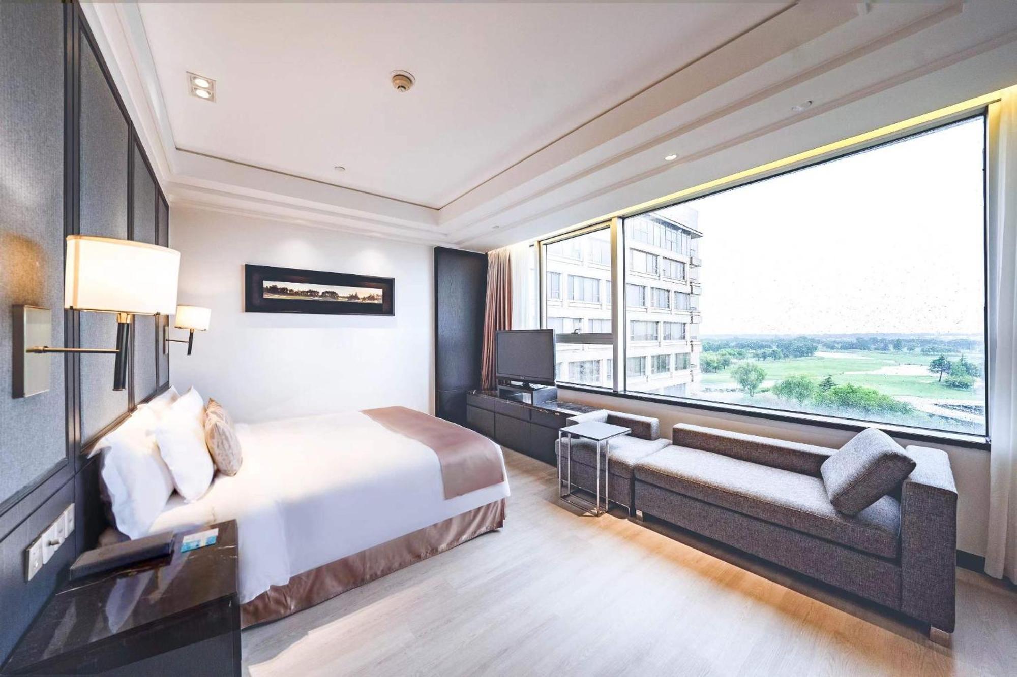 Crowne Plaza Shanghai Anting-Auto City - 15 Minutes Drive To F1 Jiading Exterior foto